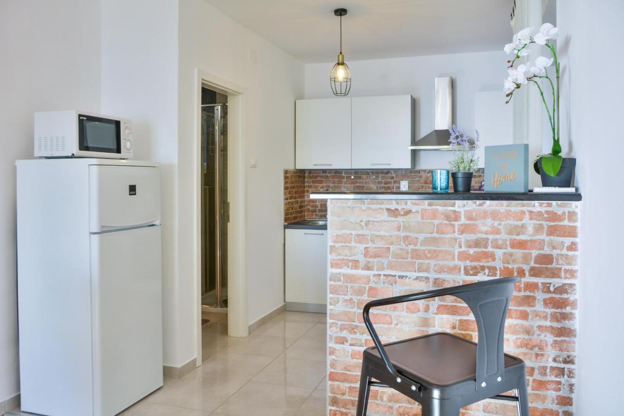 Apartmani Krijesnica Сен Екстериор снимка