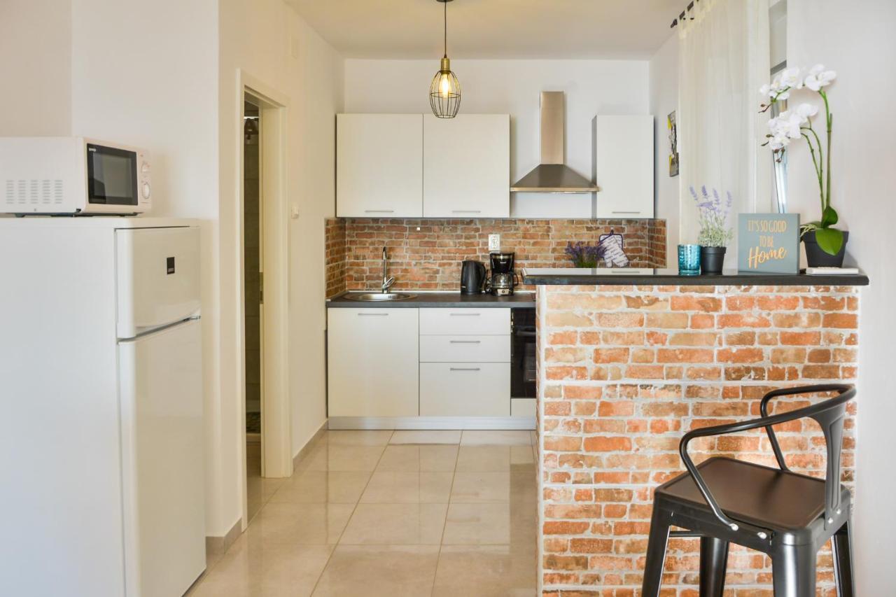 Apartmani Krijesnica Сен Екстериор снимка
