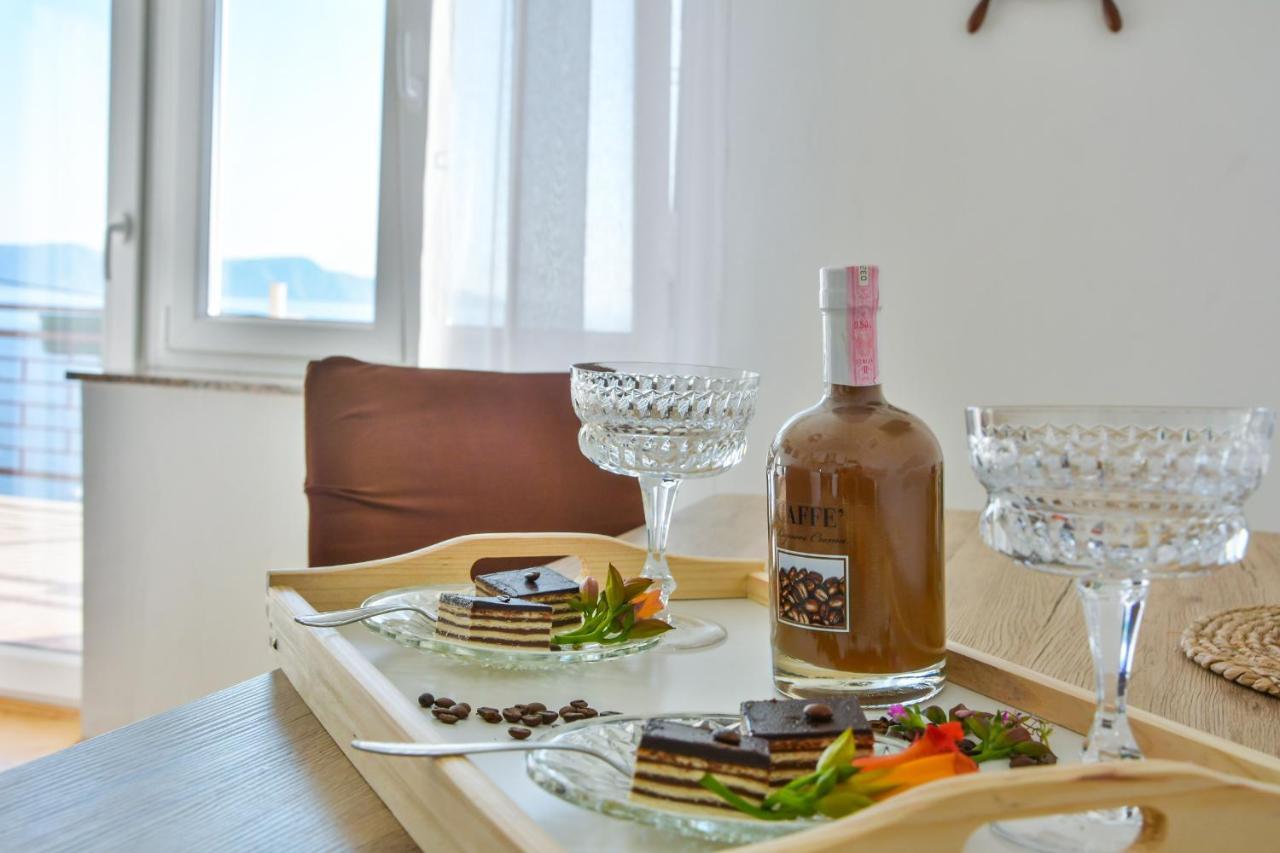 Apartmani Krijesnica Сен Екстериор снимка