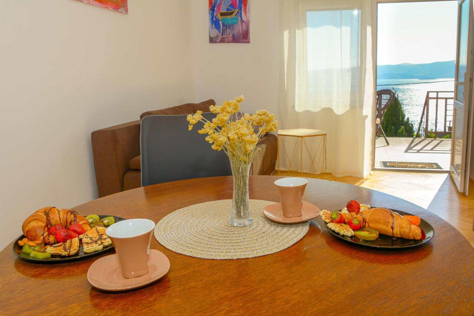 Apartmani Krijesnica Сен Екстериор снимка